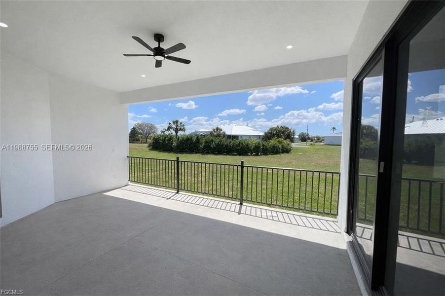 Exterior details and patio area of a home in , Punta Gorda (Image 4).