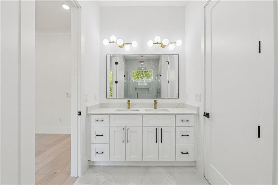 Furnished interior view inside a new home in , Grayson (Image 17).
