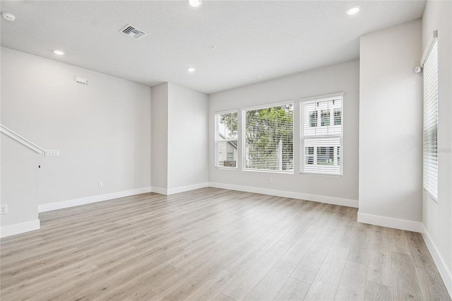 Spacious, unfurnished interior of a new home in Apex at Seminole Heights, Tampa (Image 23). Spacious, unfurnished interior of a new home in Apex at Seminole Heights, Tampa (Image 23).