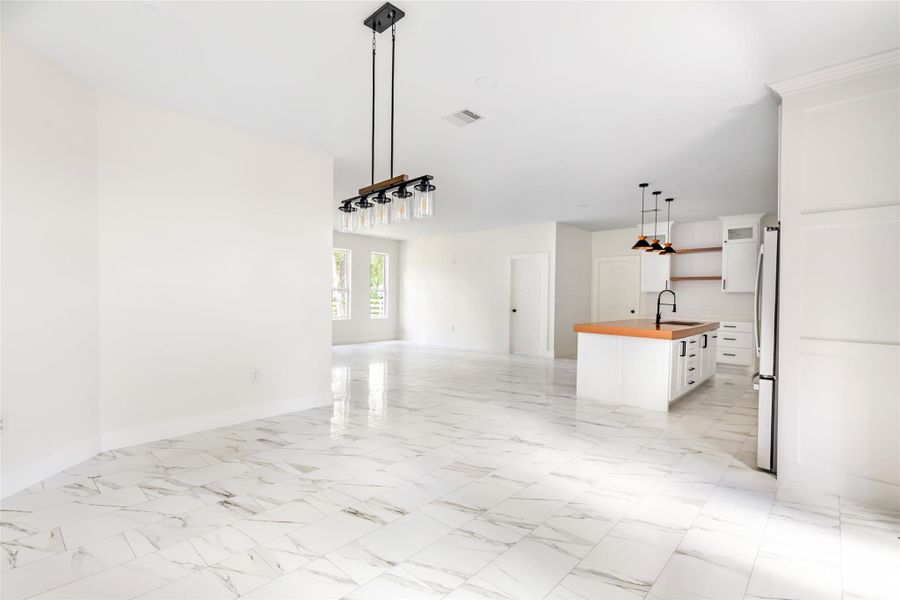 Spacious, unfurnished interior of a new home in , Dayton (Image 25). Spacious, unfurnished interior of a new home in , Dayton (Image 25).
