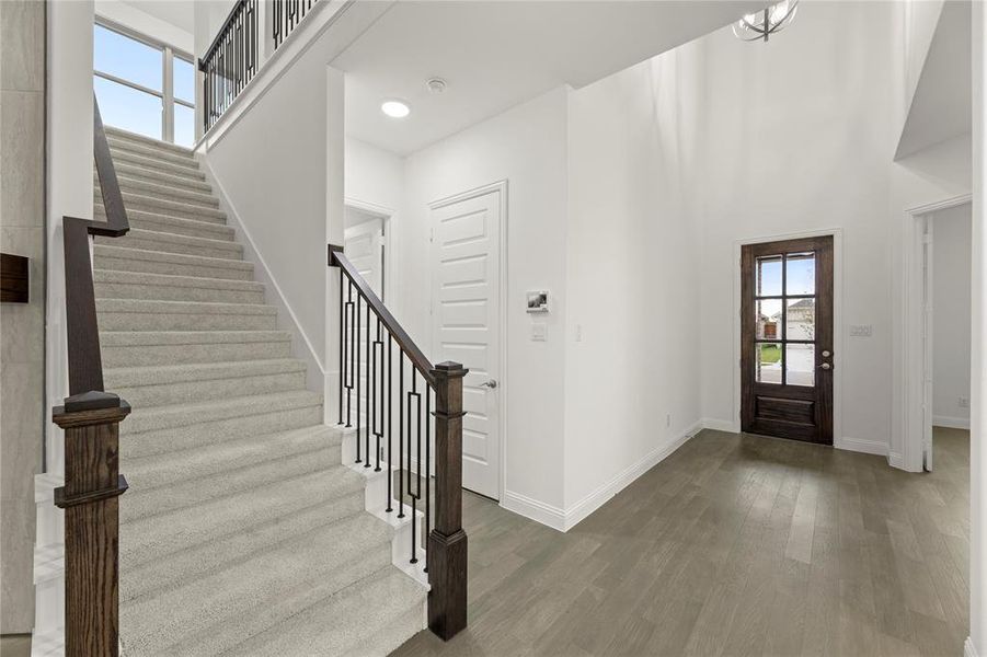 03. 632 Brazos - Entry 03. 632 Brazos - Entry