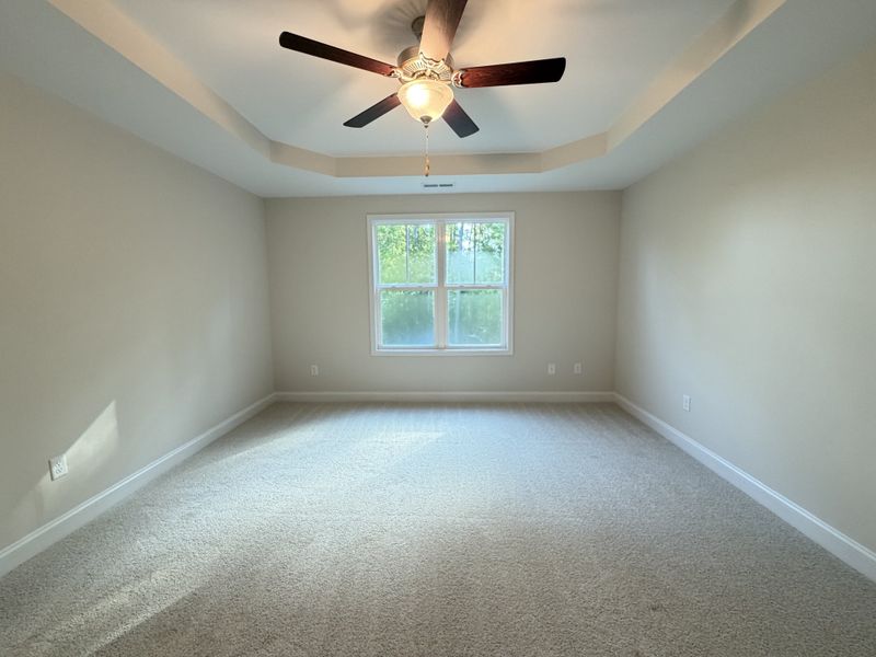 Spacious, unfurnished interior of a new home in Parkwood Estates, Leland (Image 20).