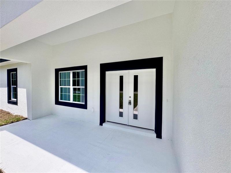 Spacious, unfurnished interior of a new home in , Citrus Springs (Image 14).