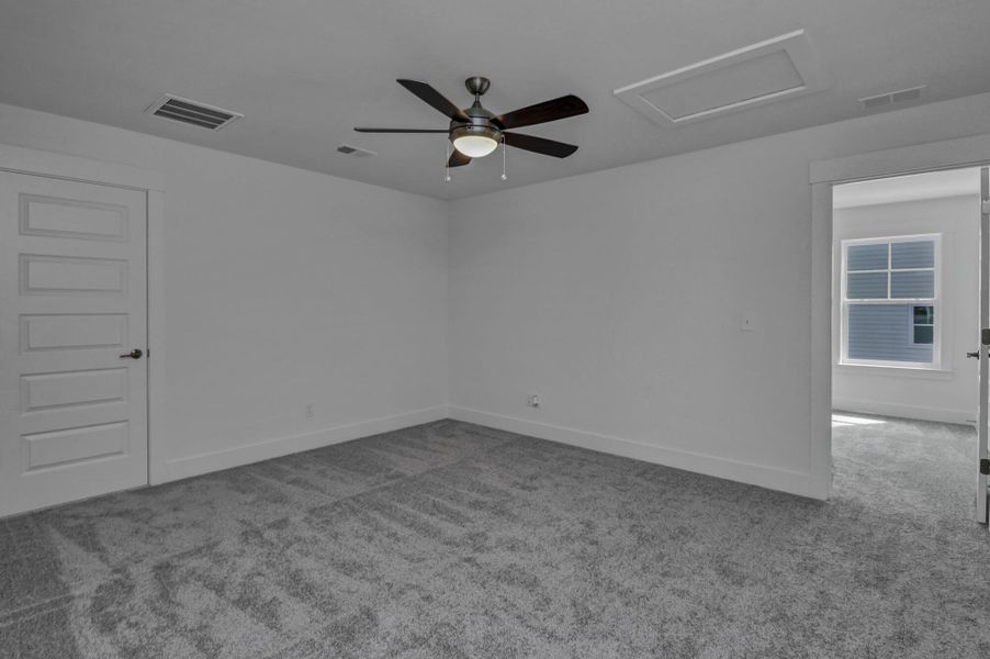 Spacious, unfurnished interior of a new home in Clubside Reserve at Summerlake, Lexington (Image 48).