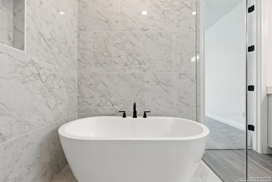 Image 16 of a home in Bison Ridge. Image 16 of a home in Bison Ridge.