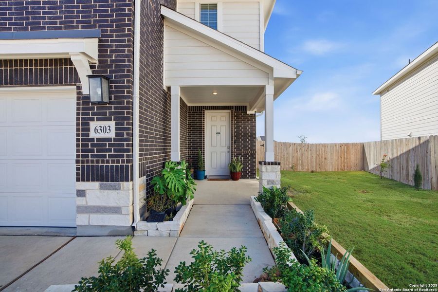 Exterior details and patio area of a home in Morgan Meadows, San Antonio (Image 22).