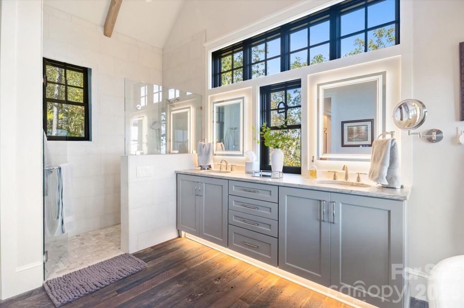 Furnished interior view inside a new home in , Lake Toxaway (Image 22).