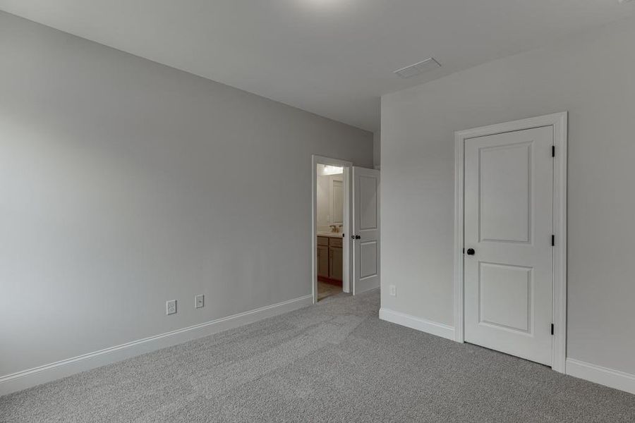 Spacious, unfurnished interior of a new home in , Buford (Image 26).