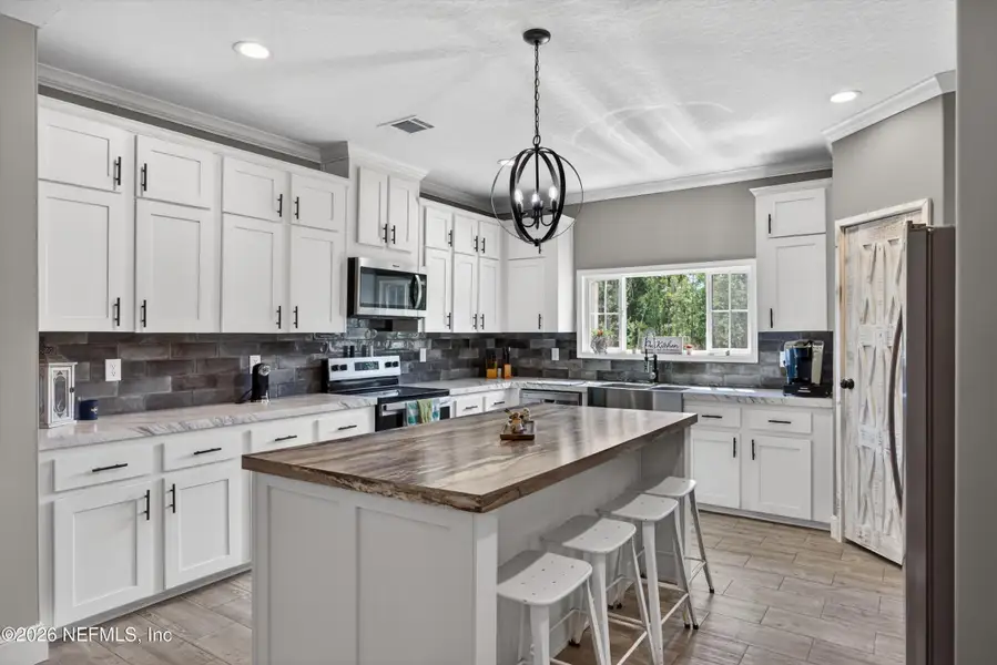 Furnished interior view inside a new home in , Starke (Image 11).