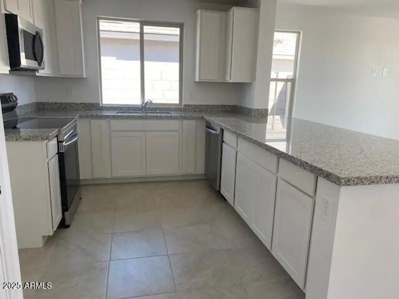 P35 Lot 13 Kitchen2 P35 Lot 13 Kitchen2