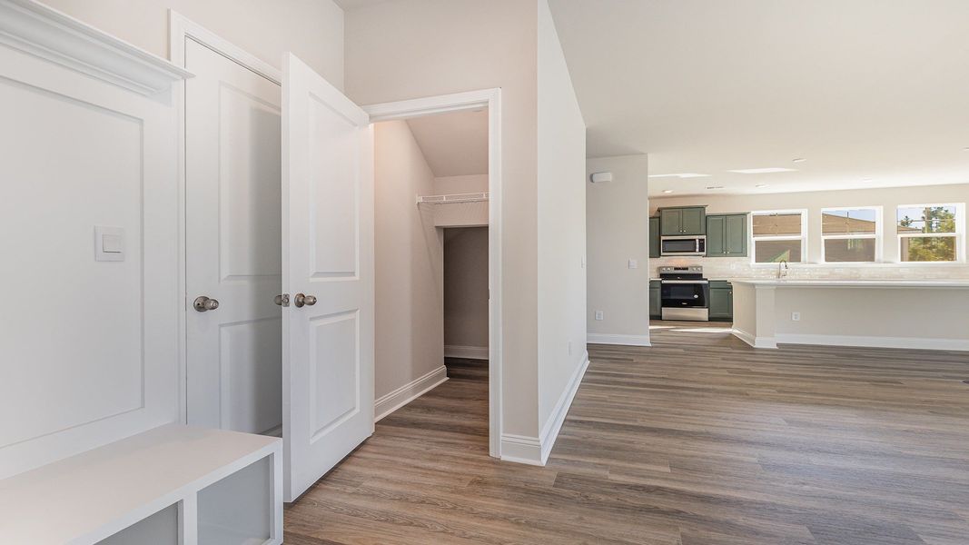 Spacious, unfurnished interior of a new home in The Preserve at Shaftesbury Glen, Conway (Image 15).