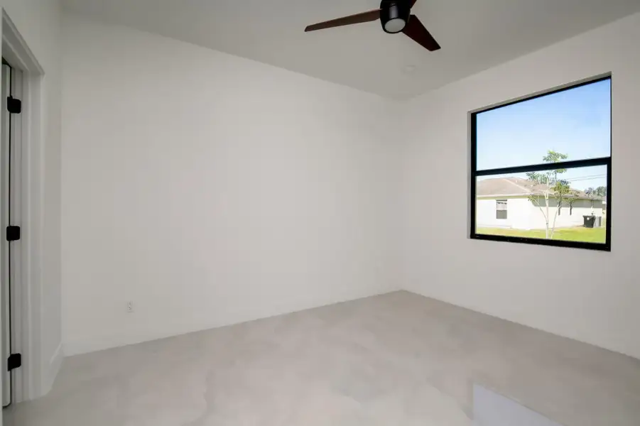 5203SouthLovoy-19