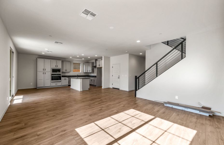 Spacious, unfurnished interior of a new home in Foothills at Northpointe, Peoria (Image 23). Spacious, unfurnished interior of a new home in Foothills at Northpointe, Peoria (Image 23).