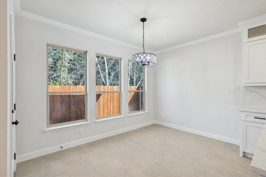 Spacious, unfurnished interior of a new home in , Granbury (Image 18).