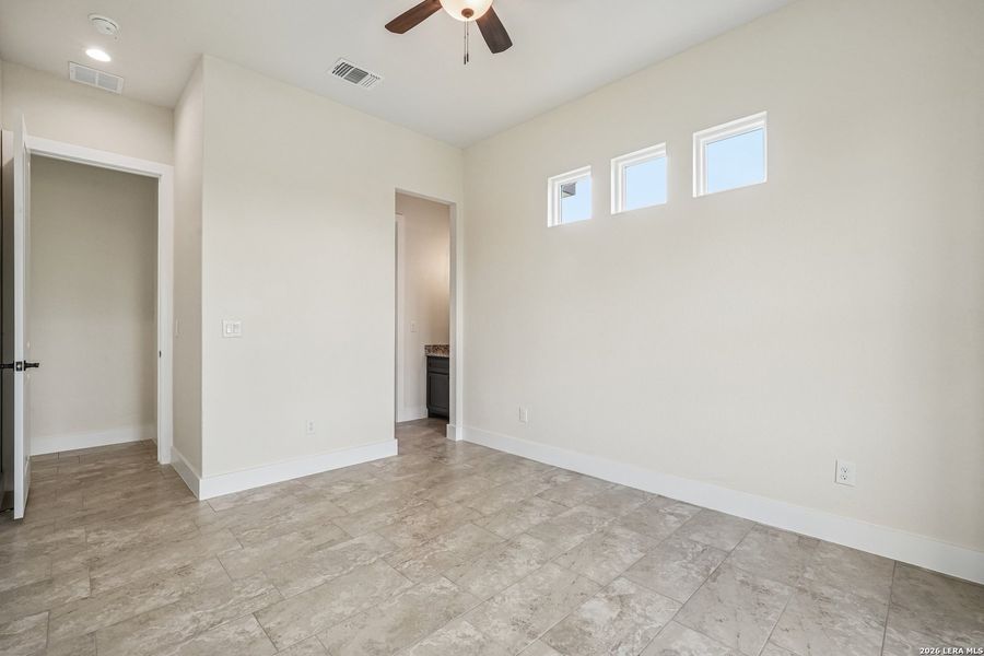 Spacious, unfurnished interior of a new home in , Floresville (Image 20). Spacious, unfurnished interior of a new home in , Floresville (Image 20).
