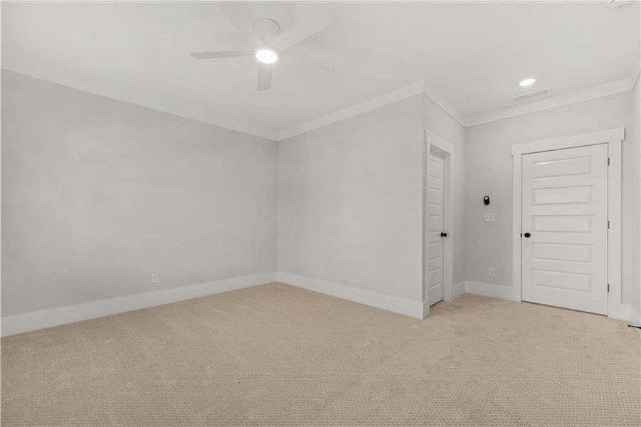 Spacious, unfurnished interior of a new home in , Atlanta (Image 49).