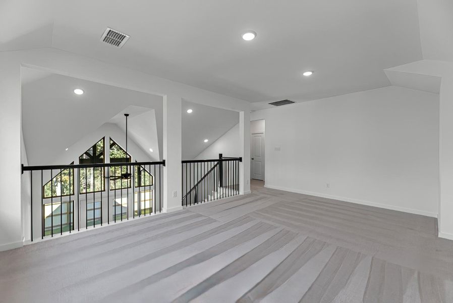 Spacious, unfurnished interior of a new home in Audubon, Magnolia (Image 18).