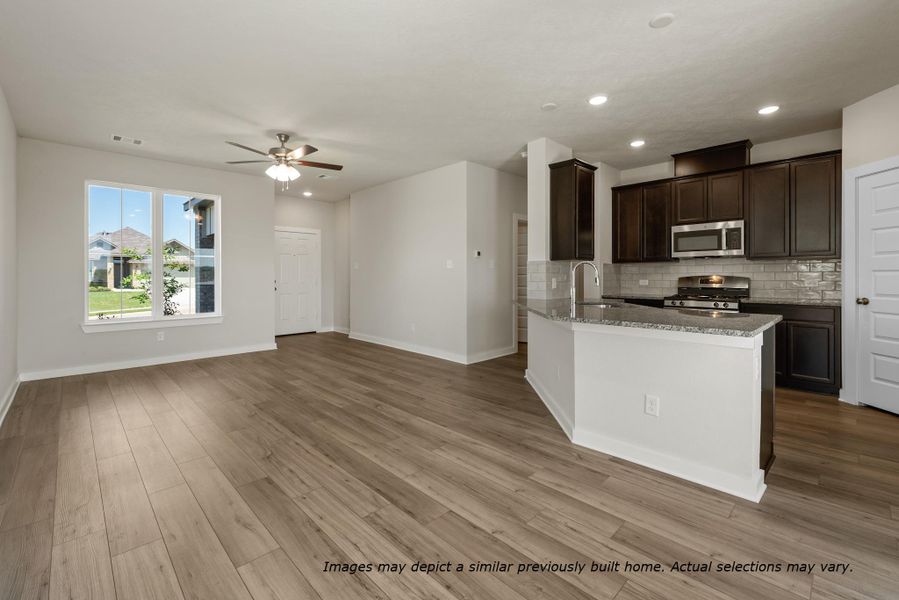 Furnished interior view inside a new home in Eagles Landing, Waco (Image 9).