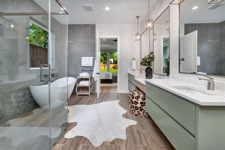 Furnished interior view inside a new home in , Dallas (Image 29).