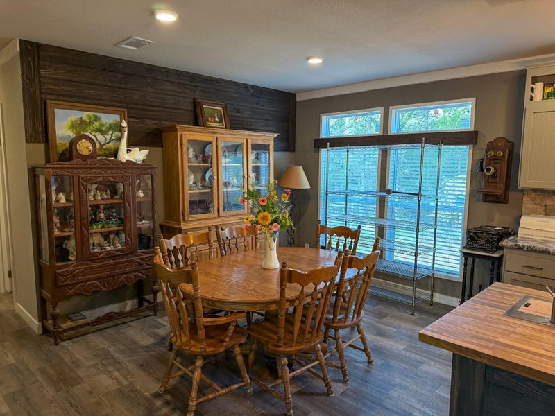 Dining room area