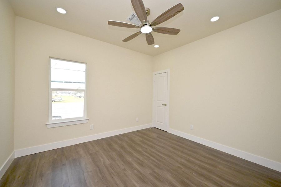 Spacious, unfurnished interior of a new home in , Houston (Image 28). Spacious, unfurnished interior of a new home in , Houston (Image 28).