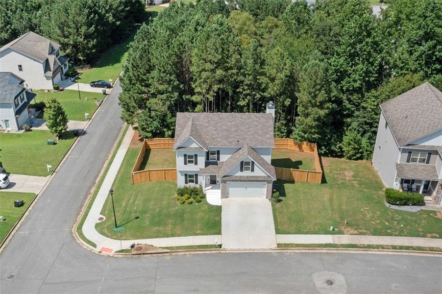 Image 32 of a home in . Image 32 of a home in .