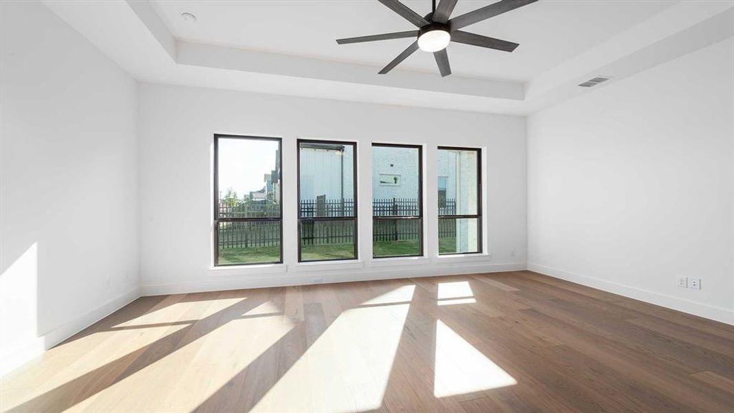 Spacious, unfurnished interior of a new home in Fields 60', Frisco (Image 18). Spacious, unfurnished interior of a new home in Fields 60', Frisco (Image 18).