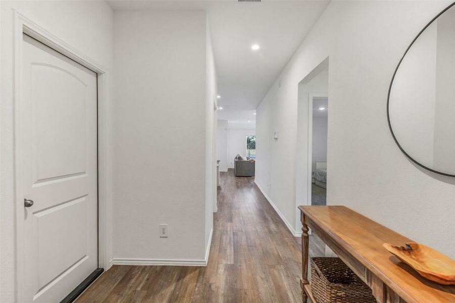 Furnished interior view inside a new home in Summerwood Trails, Willis (Image 8). Furnished interior view inside a new home in Summerwood Trails, Willis (Image 8).