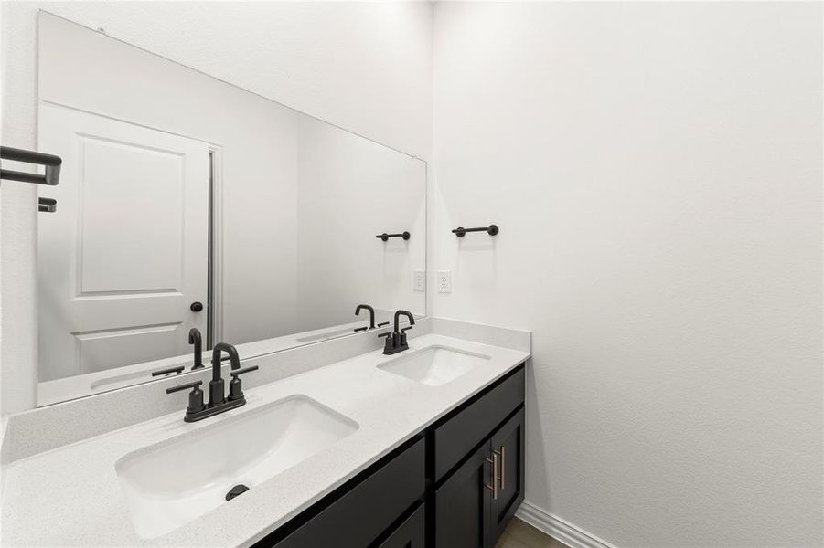 20. 745 Waterhouse - 2ND Bath 20. 745 Waterhouse - 2ND Bath