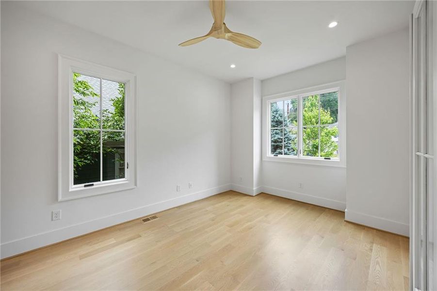 Spacious, unfurnished interior of a new home in , Atlanta (Image 48). Spacious, unfurnished interior of a new home in , Atlanta (Image 48).