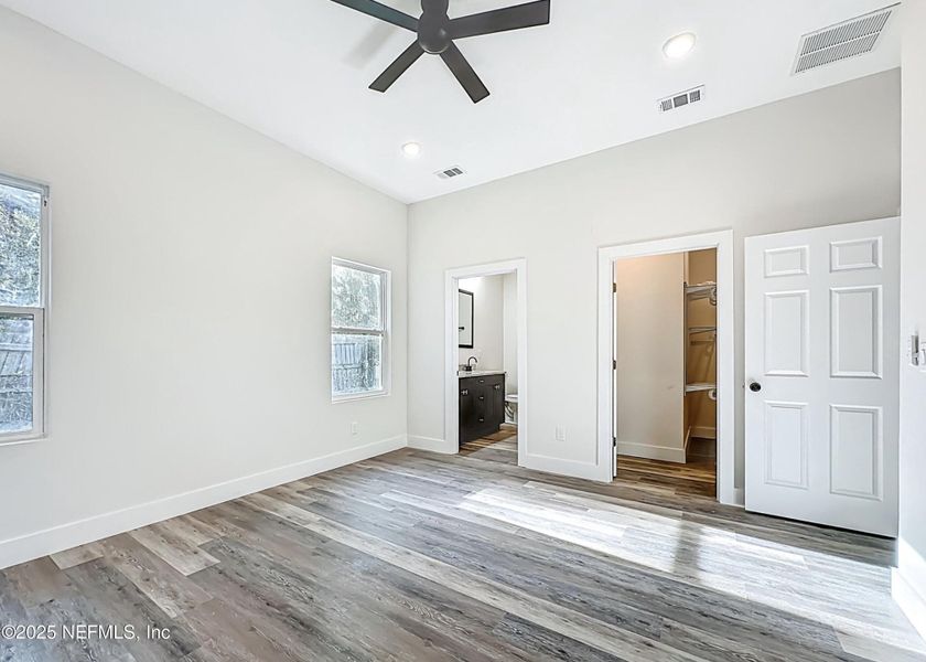 Spacious, unfurnished interior of a new home in , Jacksonville (Image 22). Spacious, unfurnished interior of a new home in , Jacksonville (Image 22).