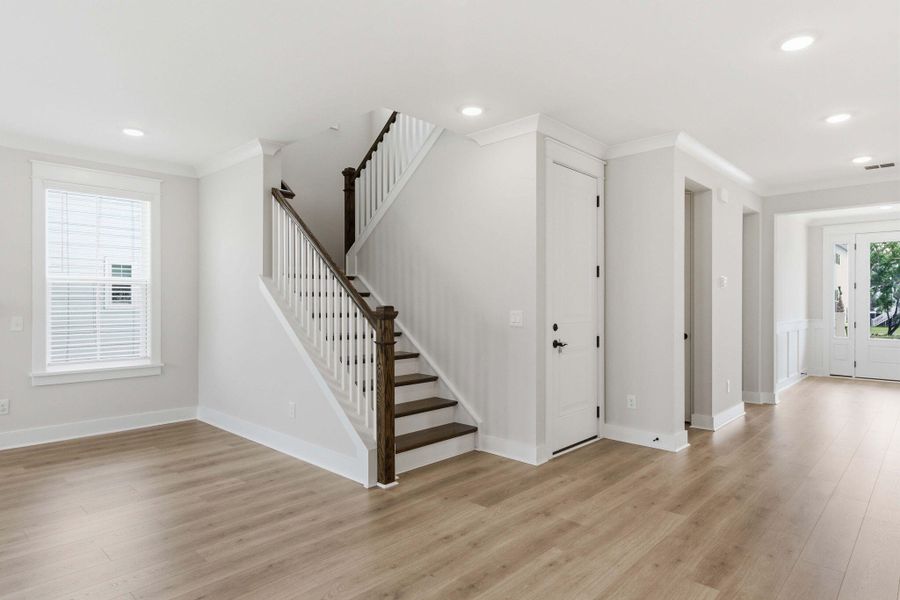 Spacious, unfurnished interior of a new home in Liberty Hill Farm, Mount Pleasant (Image 19).
