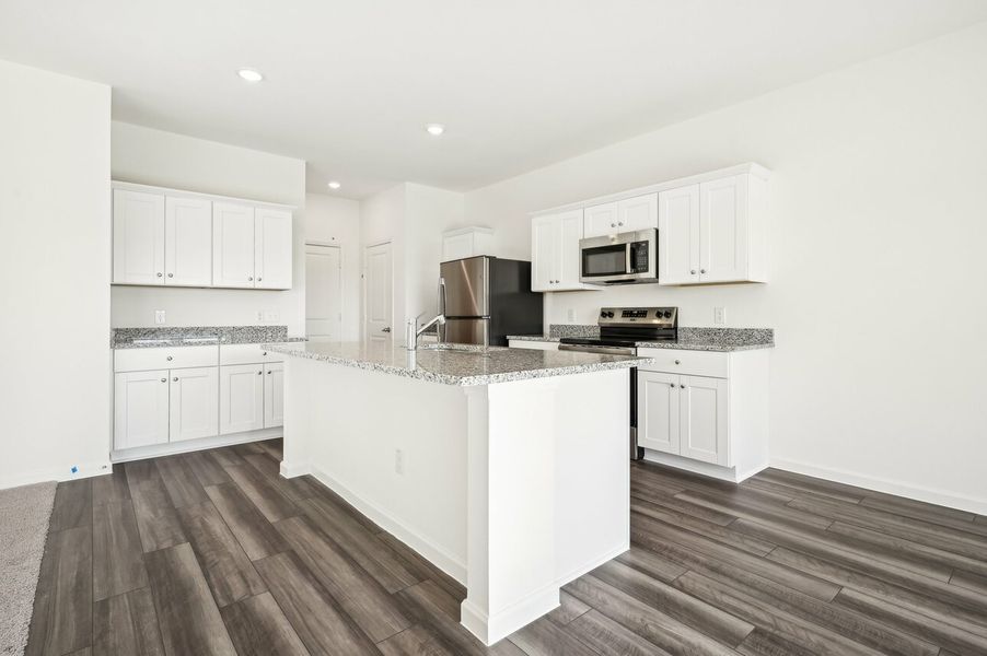 Representative furnished interior of a home built from the Discovery by Starlight Homes in Sonterra, Jarrell (Image 32).