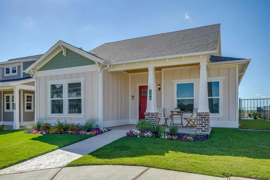 Front exterior of a new home in , Granbury, TX, highlighting curb appeal (Image 1). Front exterior of a new home in , Granbury, TX, highlighting curb appeal (Image 1).