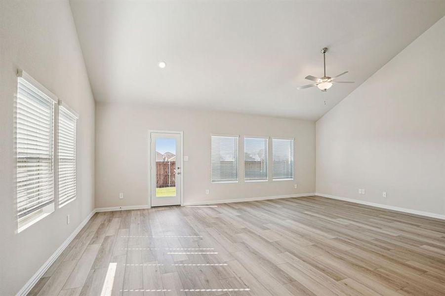 Photo is not of the actual home, but is an inspirational photo of builder’s model home and may depict options, furnishings, and/or decorator features that are not included. Photo is not of the actual home, but is an inspirational photo of builder’s model home and may depict options, furnishings, and/or decorator features that are not included.