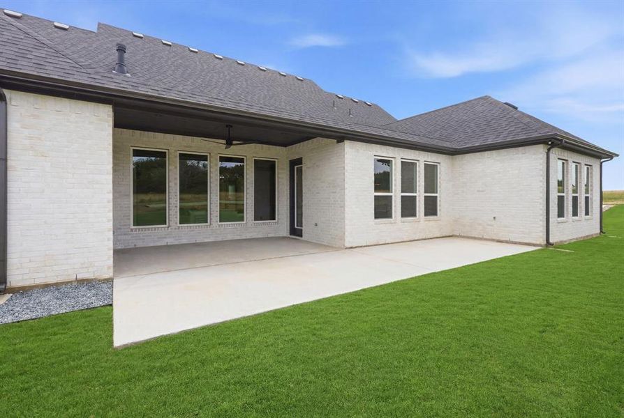 Exterior details and patio area of a home in , Granbury (Image 4). Exterior details and patio area of a home in , Granbury (Image 4).