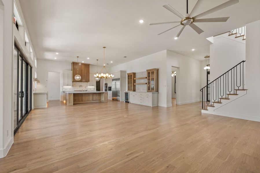 Spacious, unfurnished interior of a new home in The Resort on Eagle Mt. Lake, Fort Worth (Image 44).