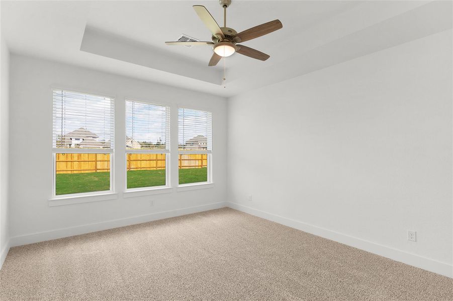 **PHOTO REPRESENTATIVE OF FLOORPLAN ONLY** **PHOTO REPRESENTATIVE OF FLOORPLAN ONLY**