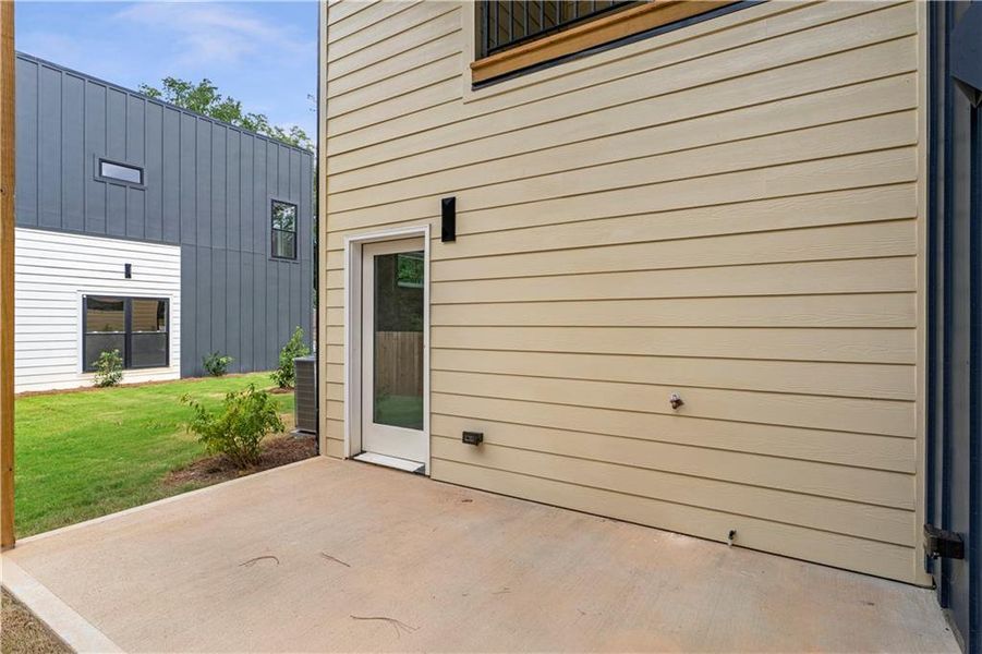 Exterior details and patio area of a home in , Forest Park (Image 23).