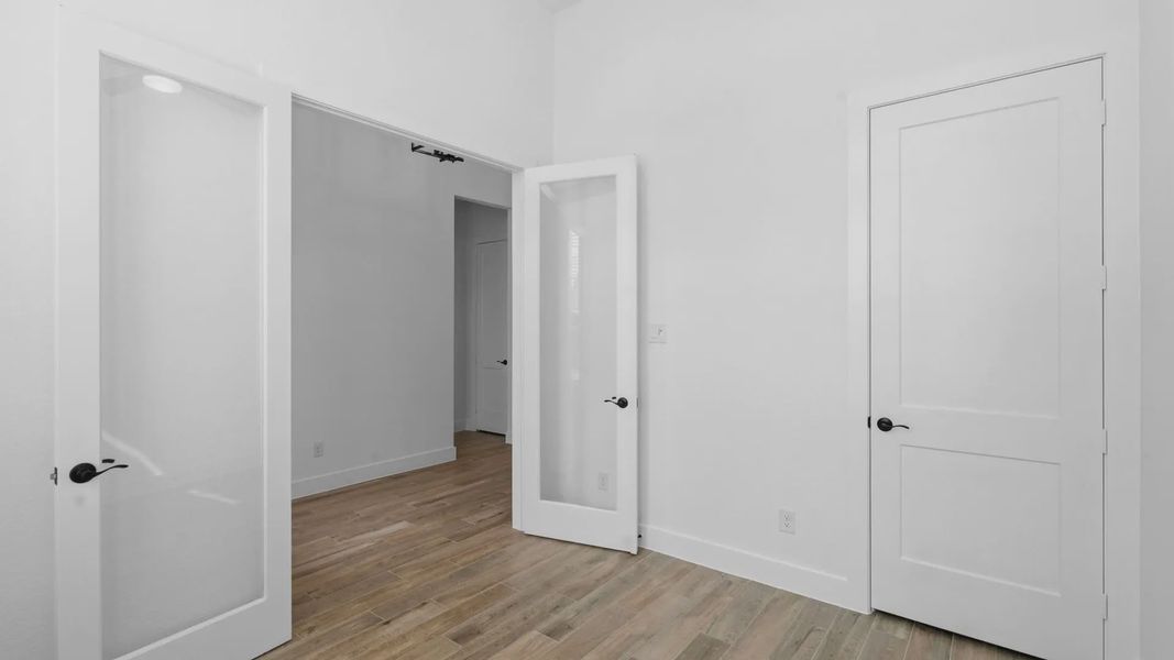 Representative unfurnished interior of a home built from the Brentwood by Chesmar Homes in Briarley, Montgomery (Image 19). Representative unfurnished interior of a home built from the Brentwood by Chesmar Homes in Briarley, Montgomery (Image 19).