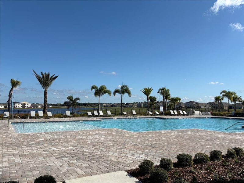 Community amenities in , St. Cloud (Image 32).