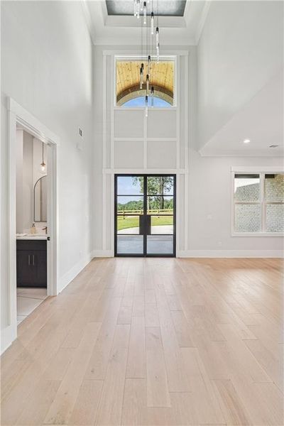 Spacious, unfurnished interior of a new home in , Commerce (Image 66).