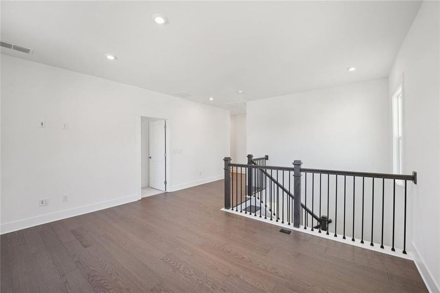 Spacious, unfurnished interior of a new home in Sterling Pointe, Cumming (Image 66).