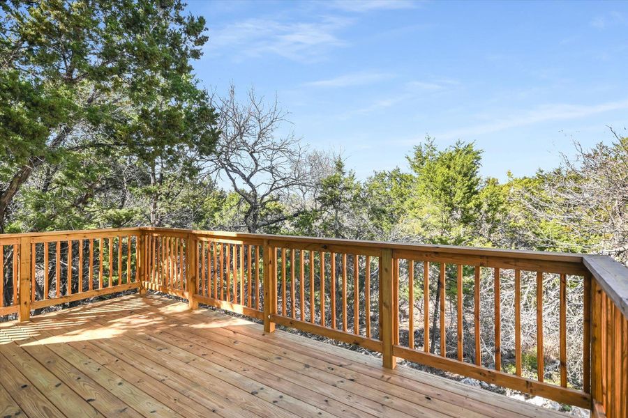 Exterior details and patio area of a home in , Wimberley (Image 3).