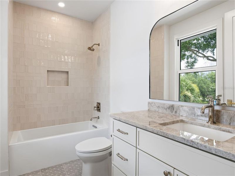 Furnished interior view inside a new home in , Winter Park (Image 50).