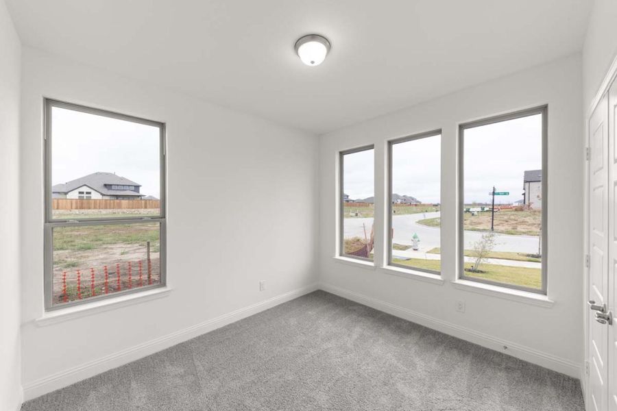 Spacious, unfurnished interior of a new home in Sutton Fields, Celina (Image 16).