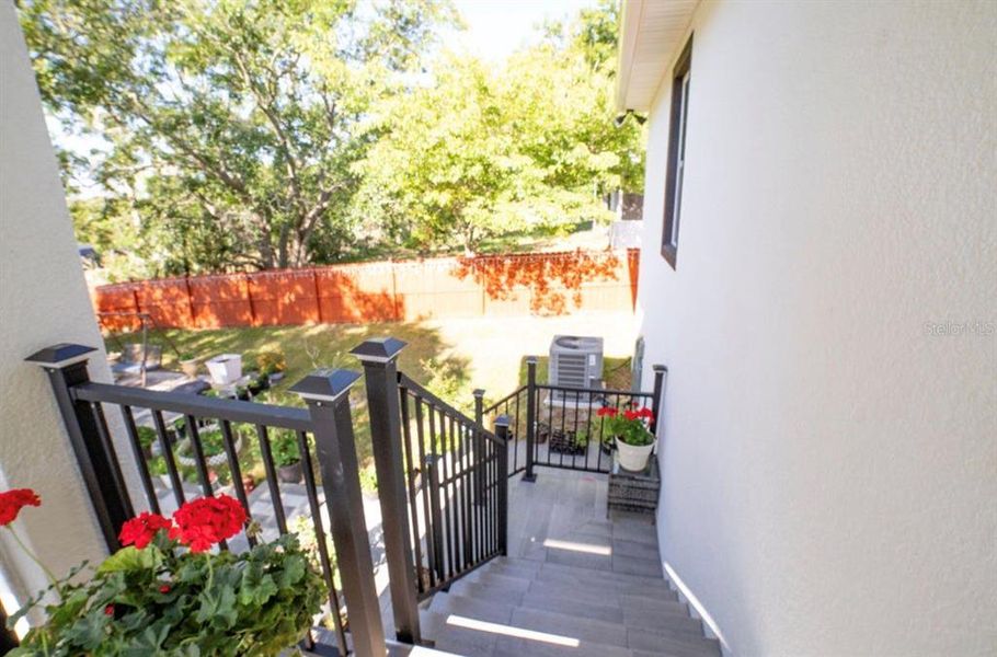 Exterior details and patio area of a home in , Lake Wales (Image 17).