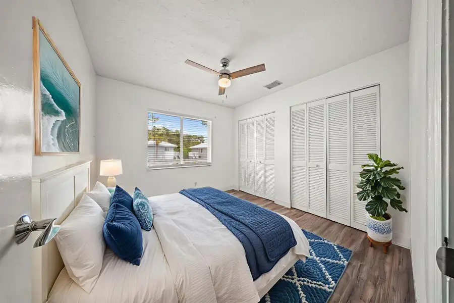Furnished interior view inside a new home in , Fort Pierce (Image 6).