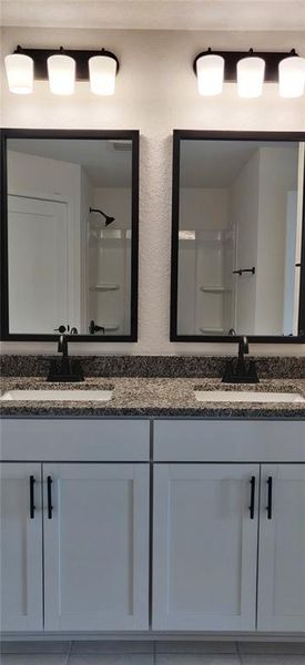 Image 19 of a home in Sunset Landing.