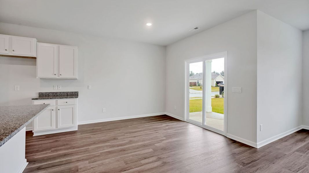 Representative unfurnished interior of a home built from the CALI by D.R. Horton in Vineyard Trail, Jacksonville (Image 16).